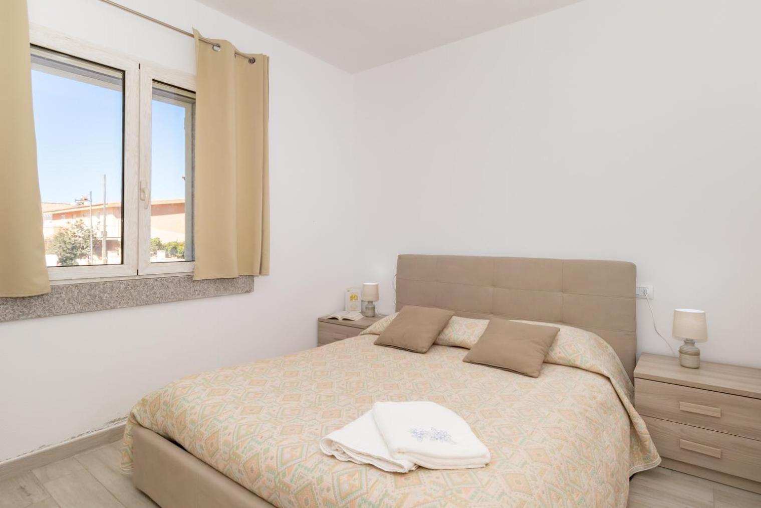 Sardegna Isola Rossa Casa Mirta Vista Mare E Wifi Apartment Exterior photo